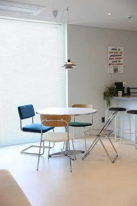 Blue Sky Terrace House Hizm Apartman Szöul Dél-Korea